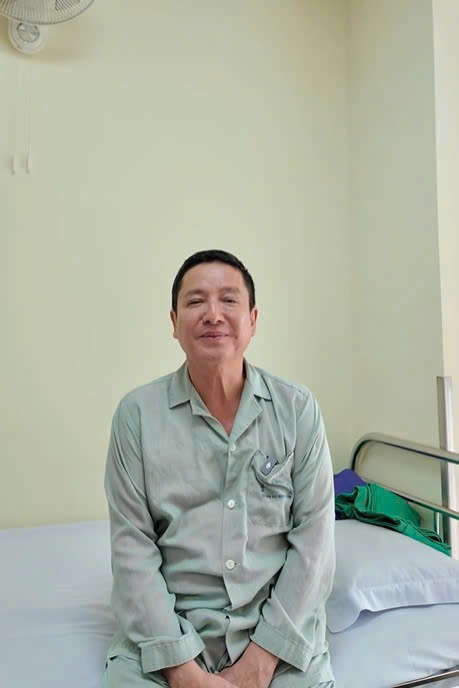 Nghệ sĩ Ưu tú Chí Trung